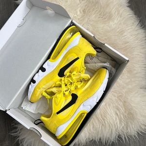 Nike Women’s Sneakers